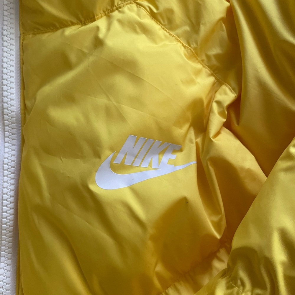 Nike bomber jacket - Picture 3 of 4